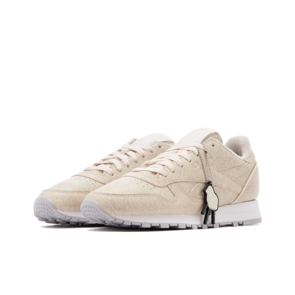 Eames x Reebok Comfortable Lea - Men Shoes Reebok recension och pris